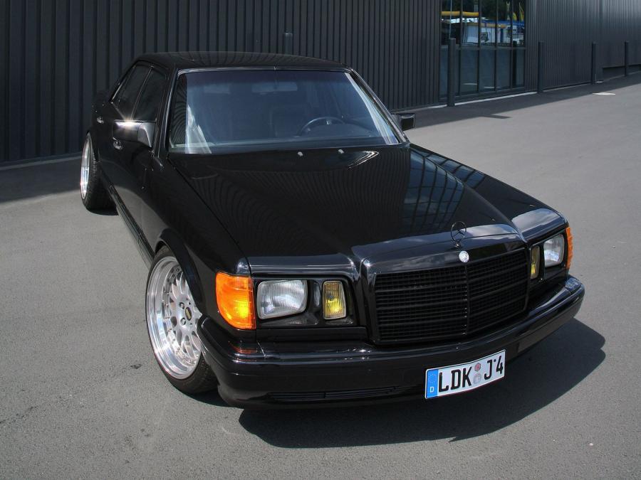  Mercedes-Benz 560 SE by INDEN-Design 1991 года  (фото 35 из 36)
